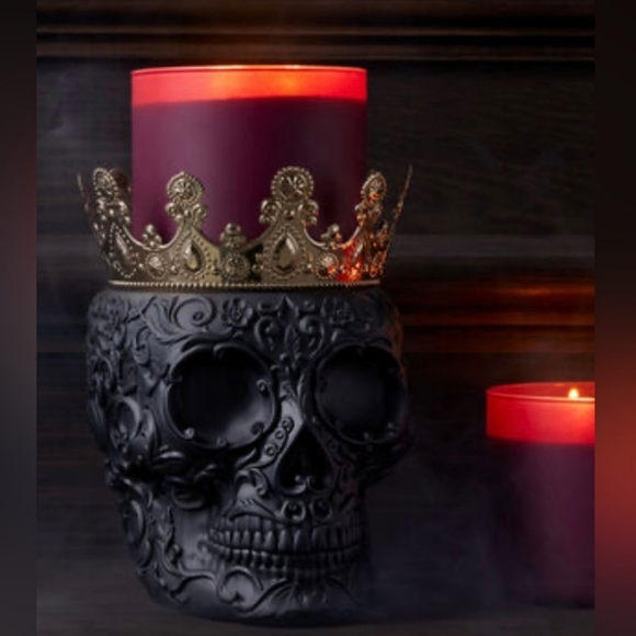 Bath & Body Works Other - Bath & Body Works 2023 Skull Candle Holder